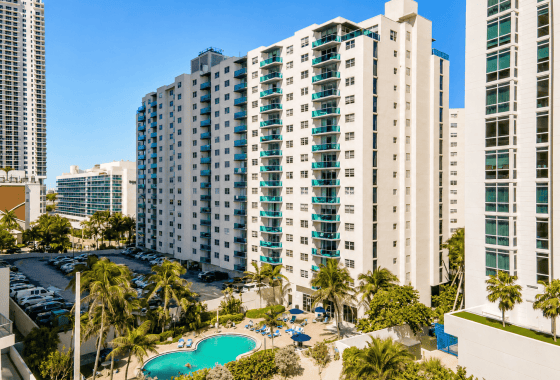 Sian Ocean Residences Hollywood Beach