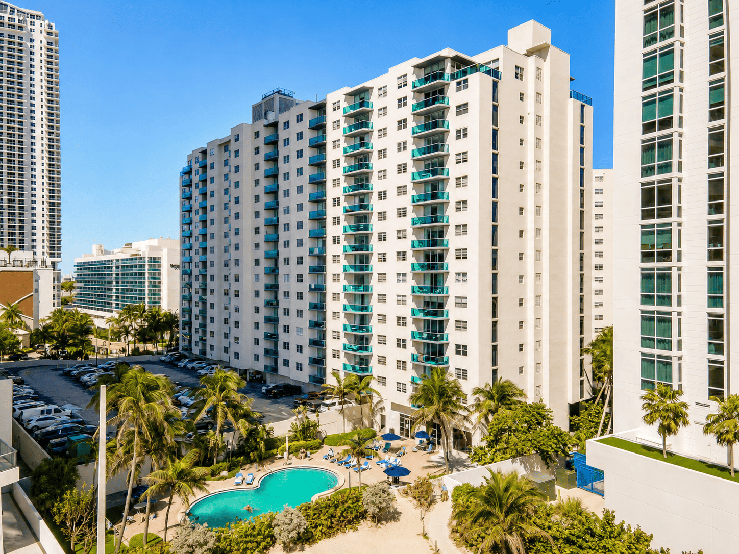 Sian Ocean Residences Hollywood Beach
